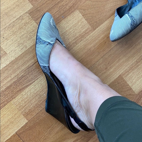 Vintage Stuart Weitzman wedge sling back 8.5 - Picture 7 of 8